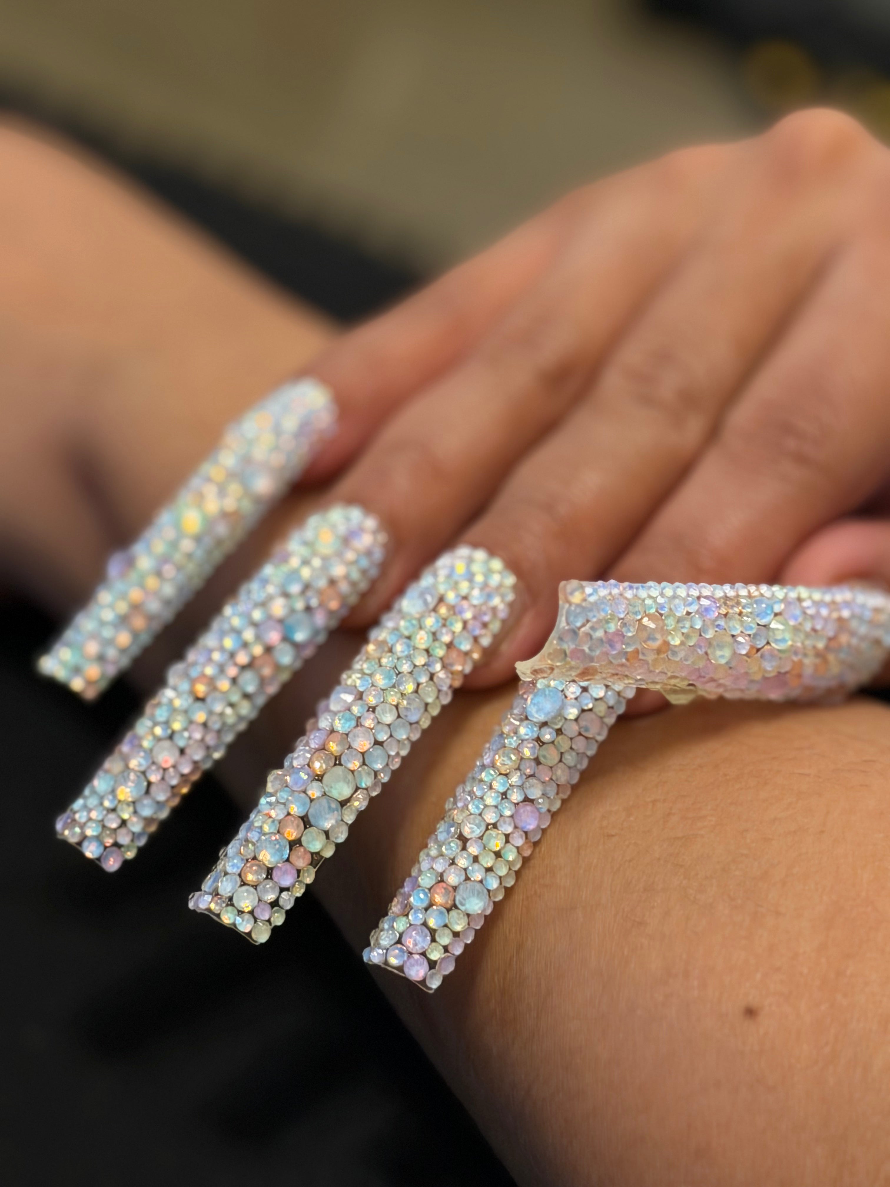 Celestial Crown – Opal Crystal Press-On Nails