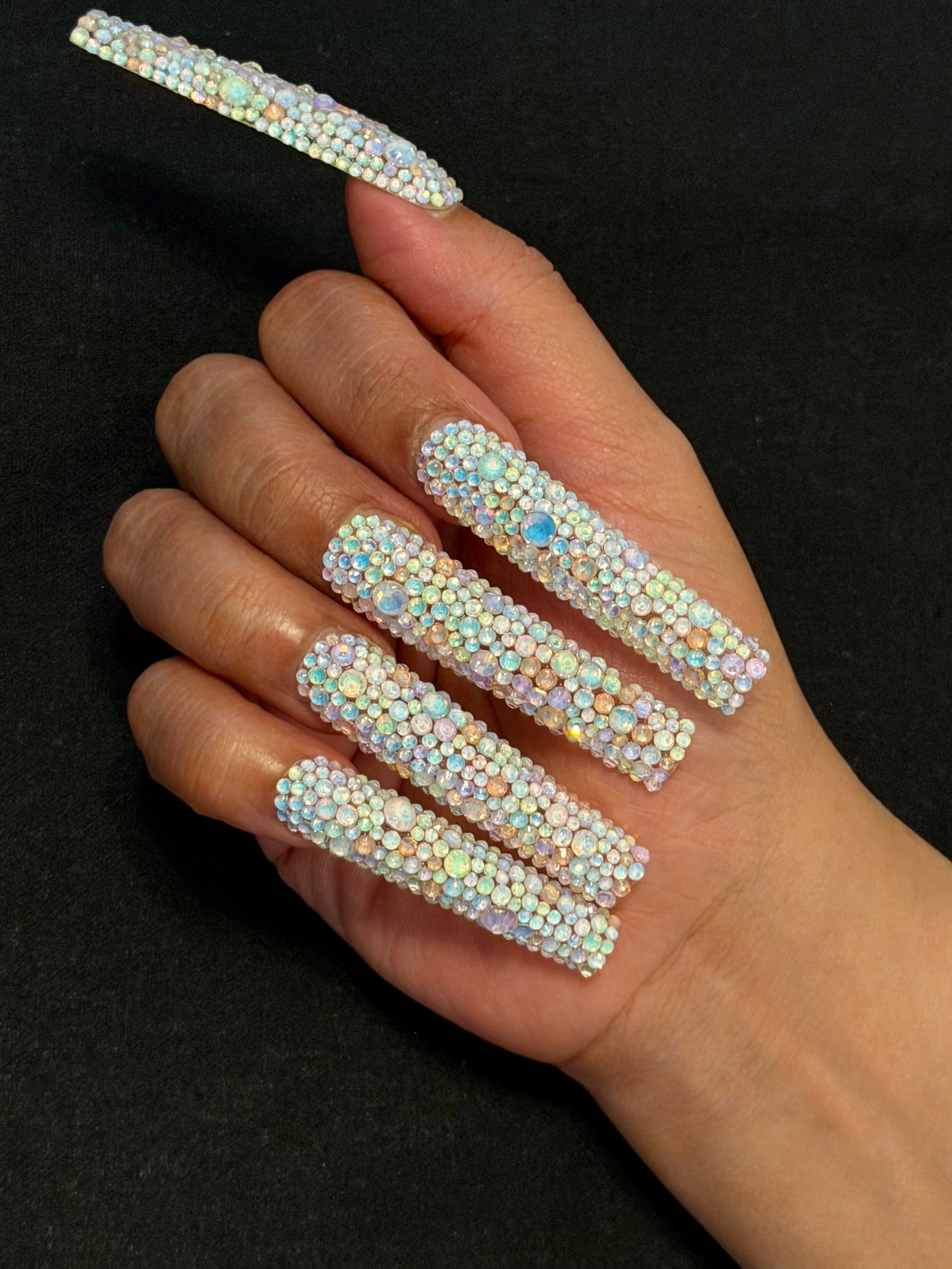 Celestial Crown – Opal Crystal Press-On Nails