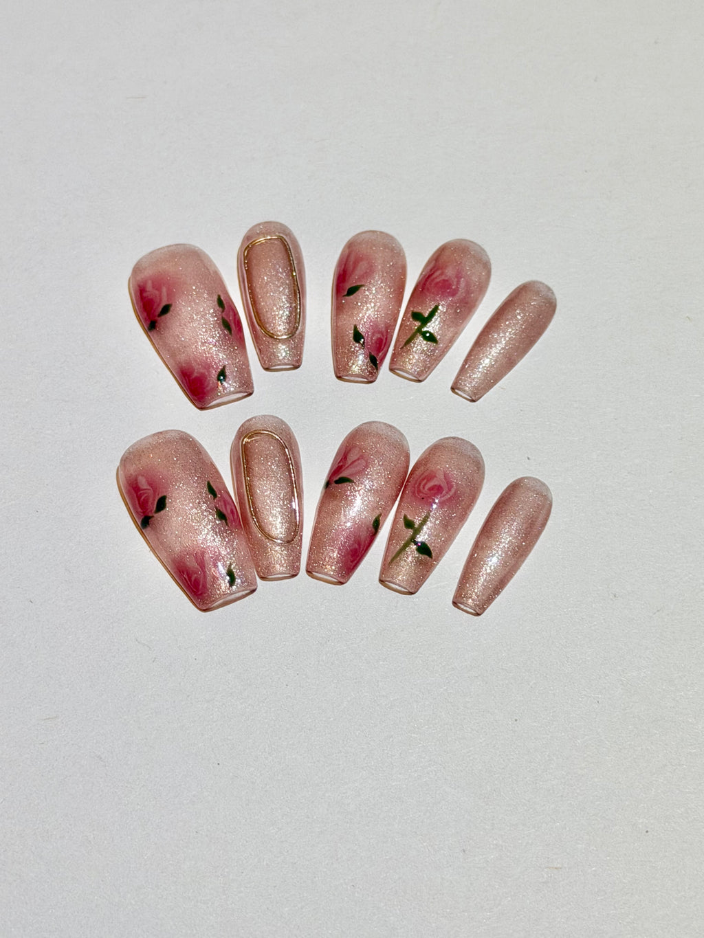 Sparkling Blossom – Glittered Floral Press-On Nails with Elegant Shimmer