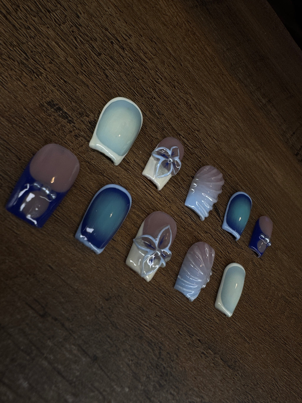 Regular Customizable Press-on Design