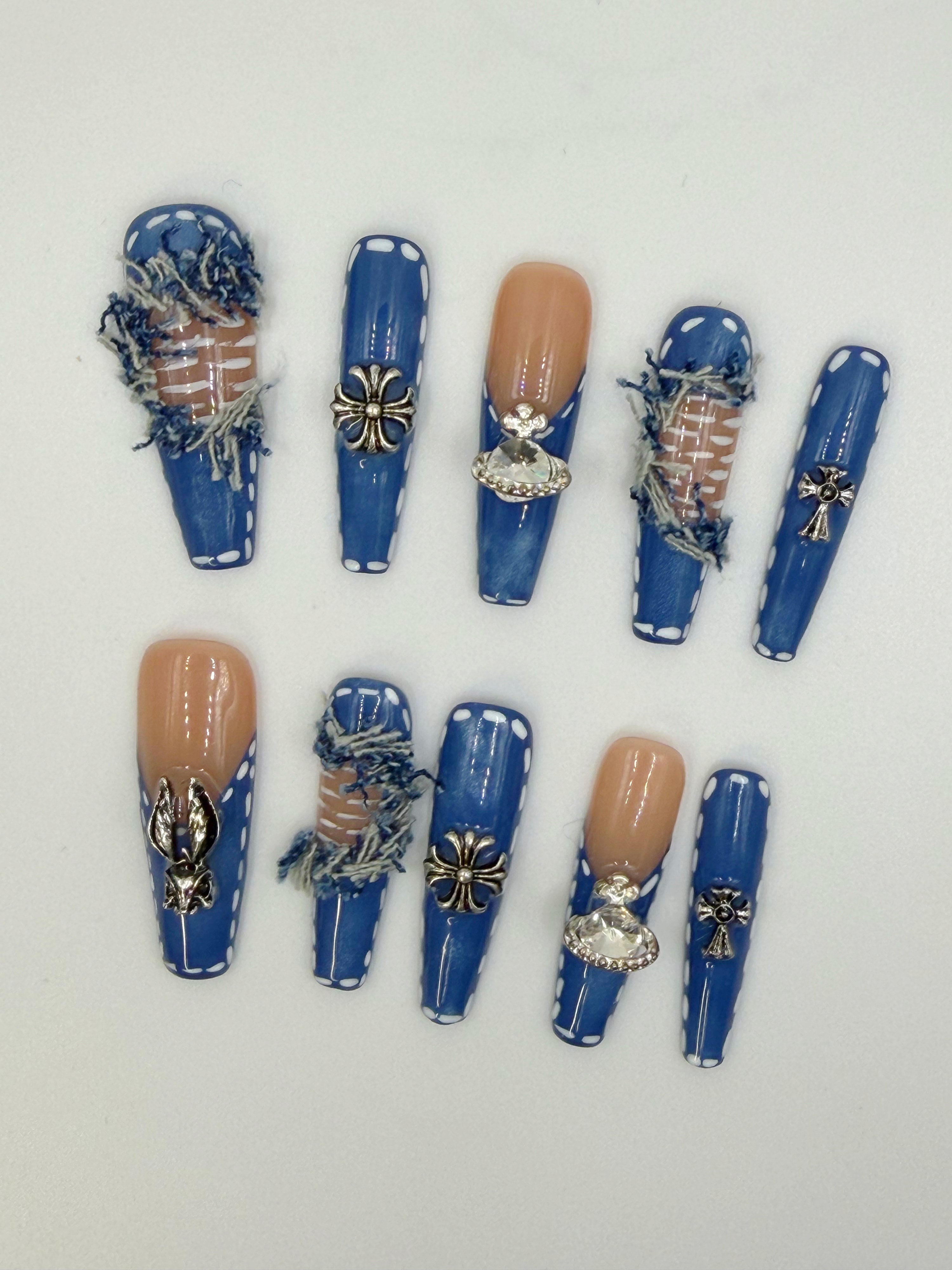 Armor of Faith – Silver Cross Press-On Nails