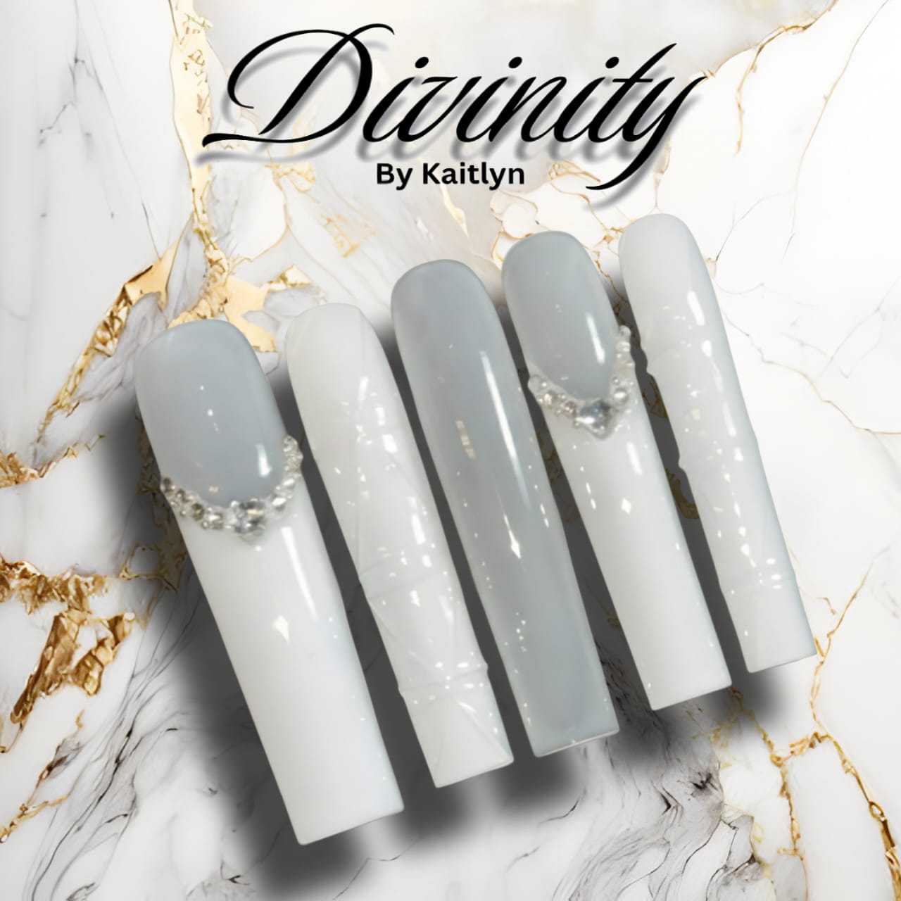 Angel’s Crown – Crystal White & Grey Press-On Nails