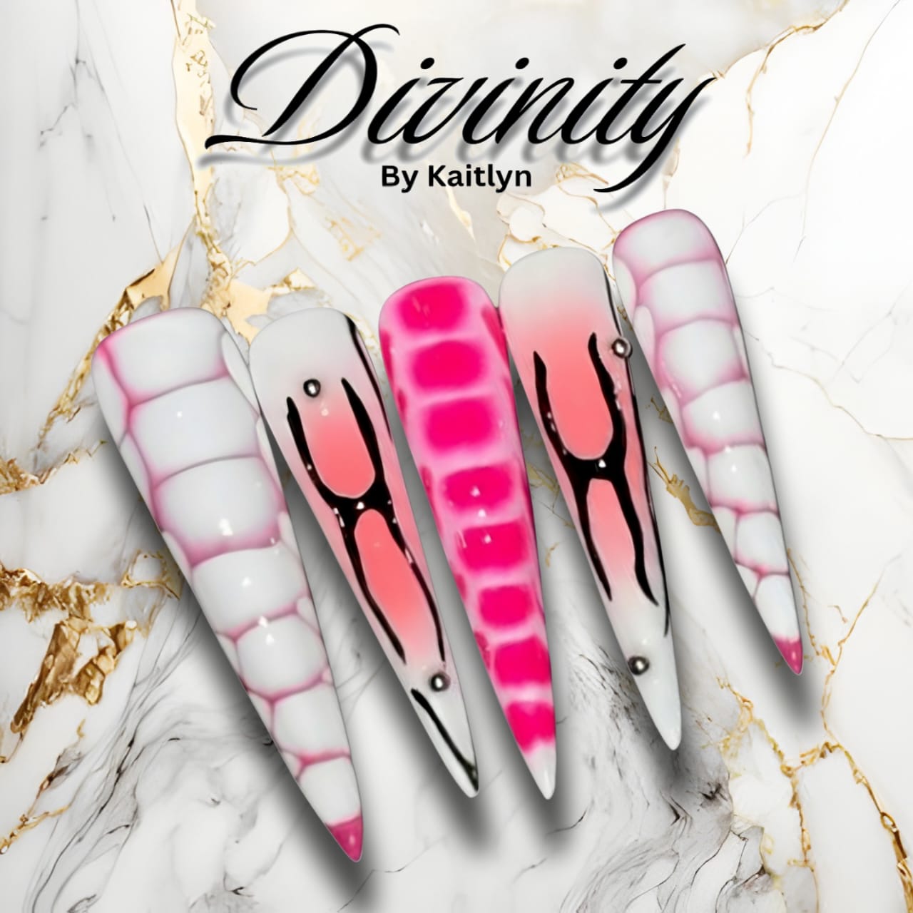 Fangs – Snake-Skin Textured Press-On Nails in White and Pink Palettes