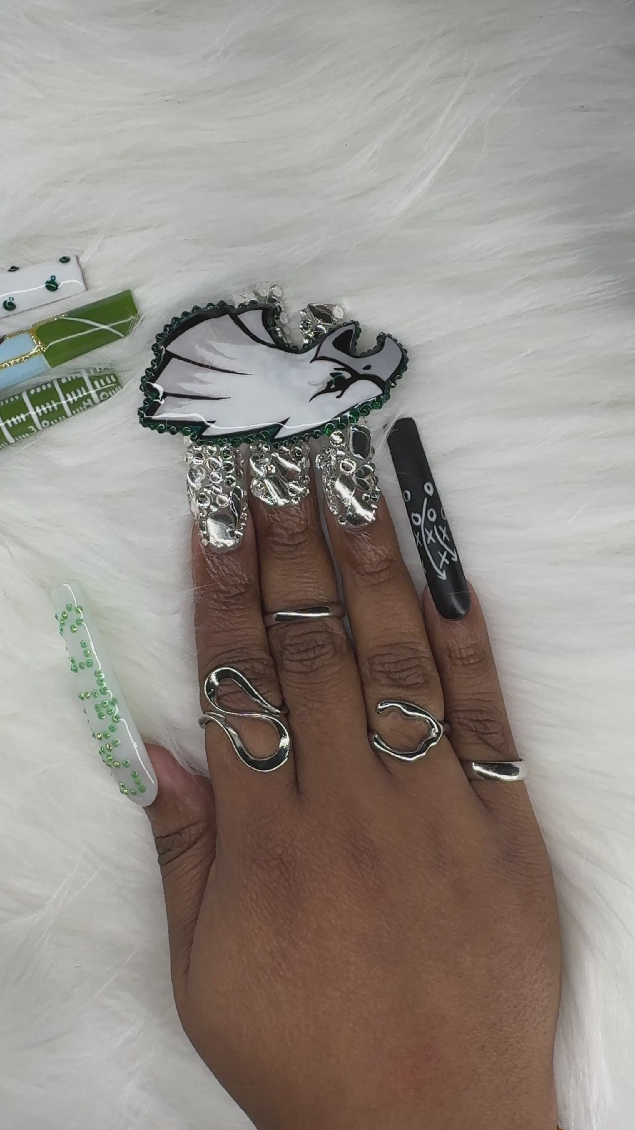 Regular Customizable Press-on Design